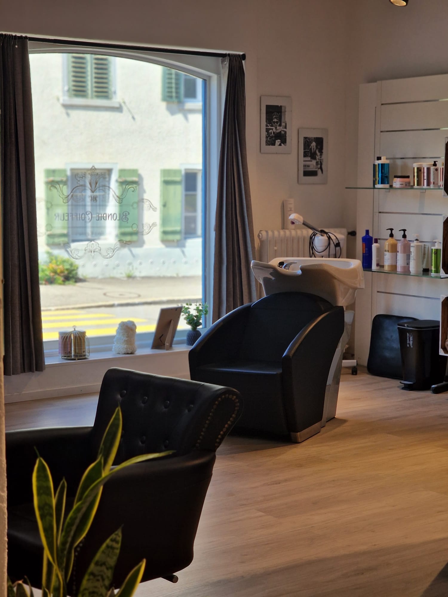 Bilder Blondie Coiffeur by Ana Gomes