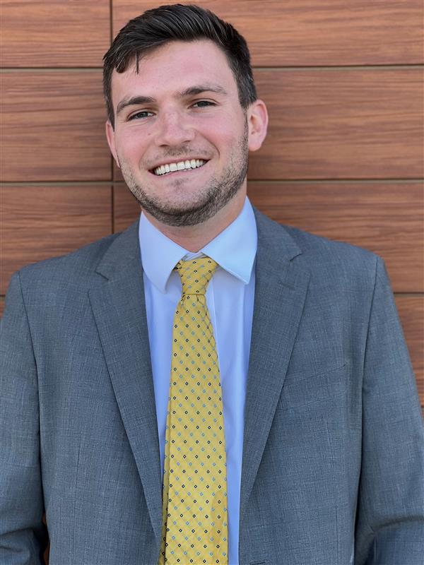 Nicholas S Berlin, DMD, Dental Care at Town Center. Dentist in Covington, GA. 