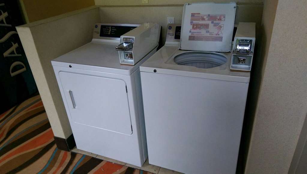 Laundry Center