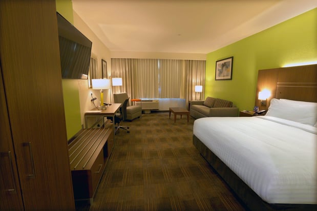 Images Holiday Inn Express & Suites Dripping Springs - Austin Area by IHG