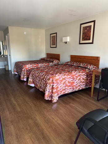 Images Economy Inn