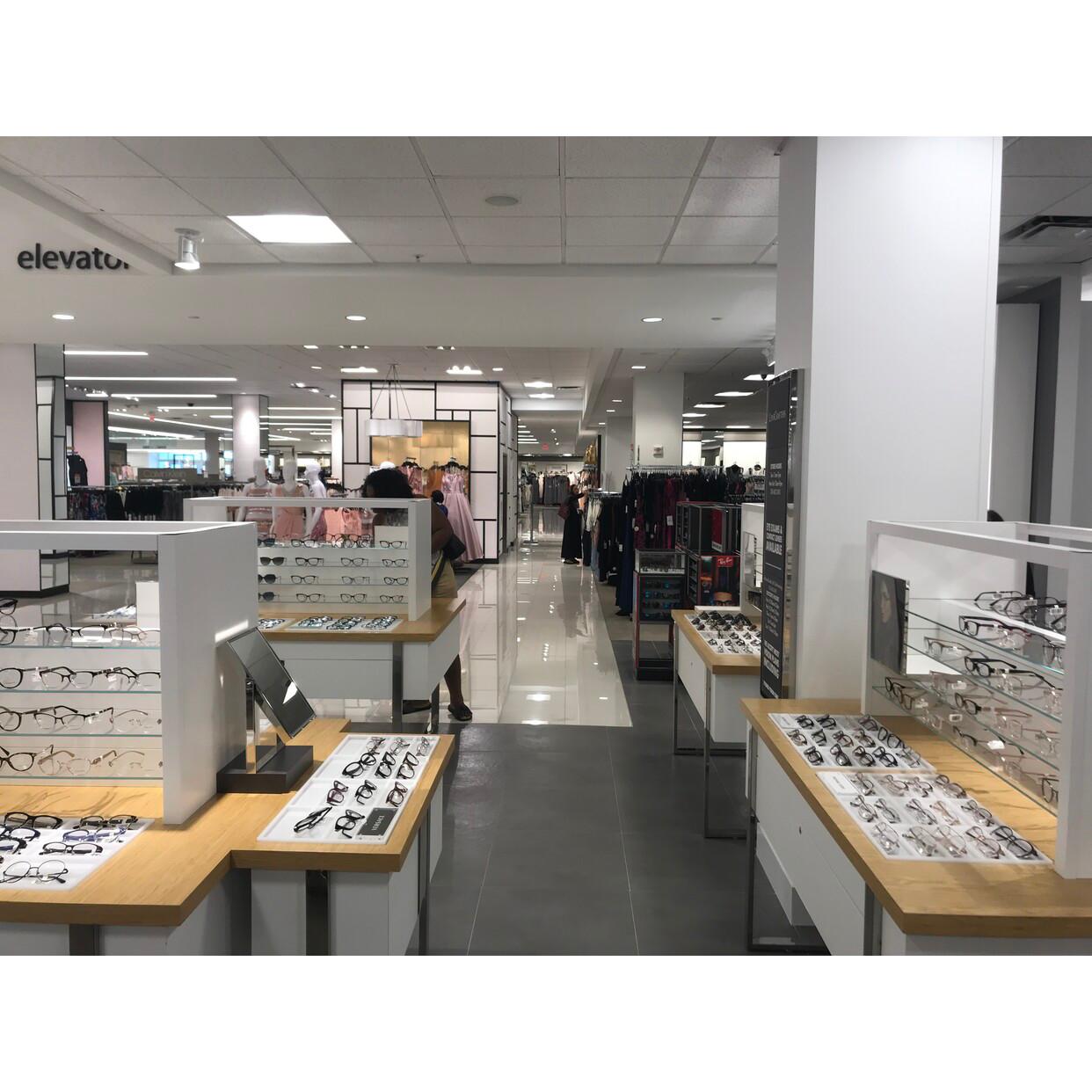 LensCrafters at Macy's Miami (305)937-7629