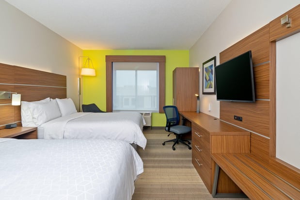 Images Holiday Inn Express & Suites Woodbridge by IHG