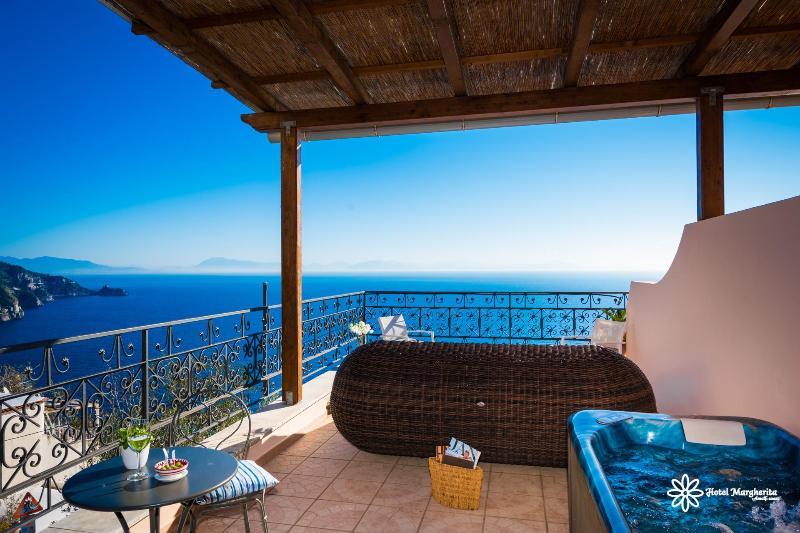 Images Hotel Margherita Ristorante M'ama