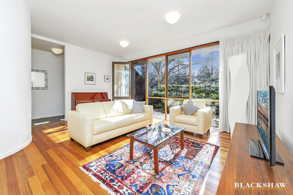 Images Blackshaw Real Estate Queanbeyan & Jerrabomberra