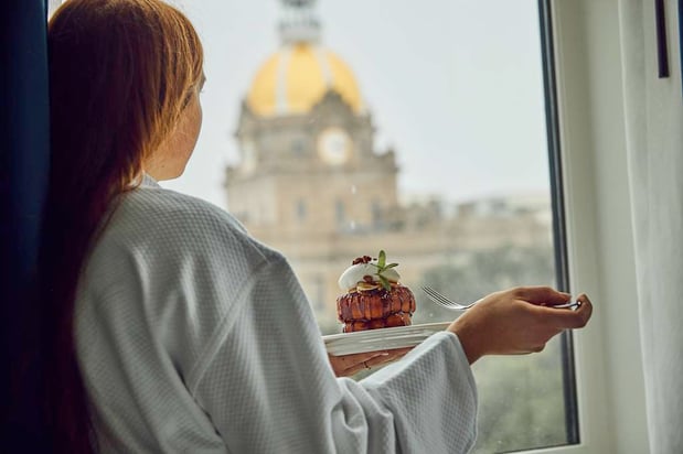 Images The Drayton Hotel Savannah, Curio Collection by Hilton