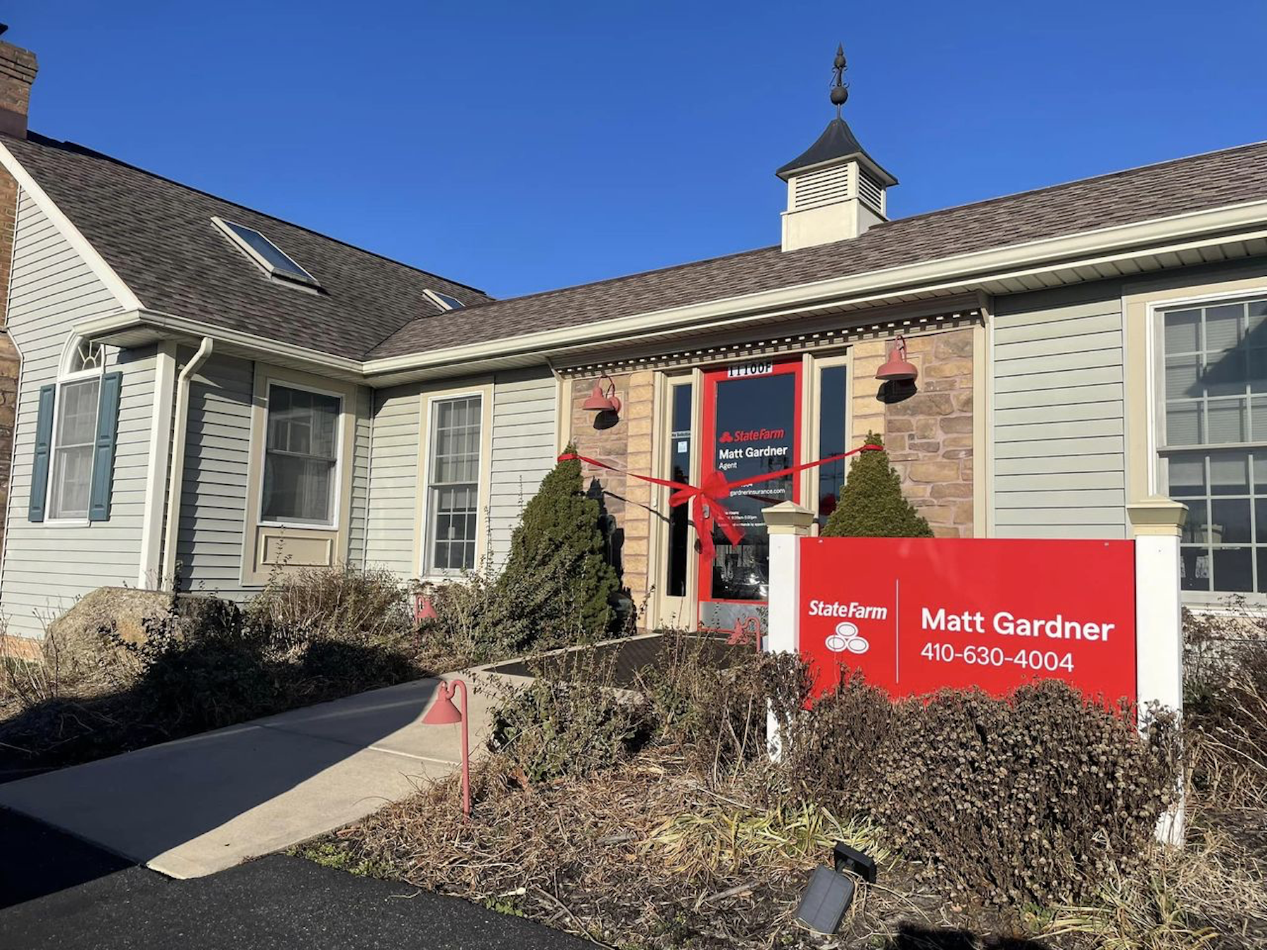 The Matt Gardner State Farm White Marsh location had a smooth grand opening on Friday, March 1st! Give our office a call for any of your insurance and financial services needs!