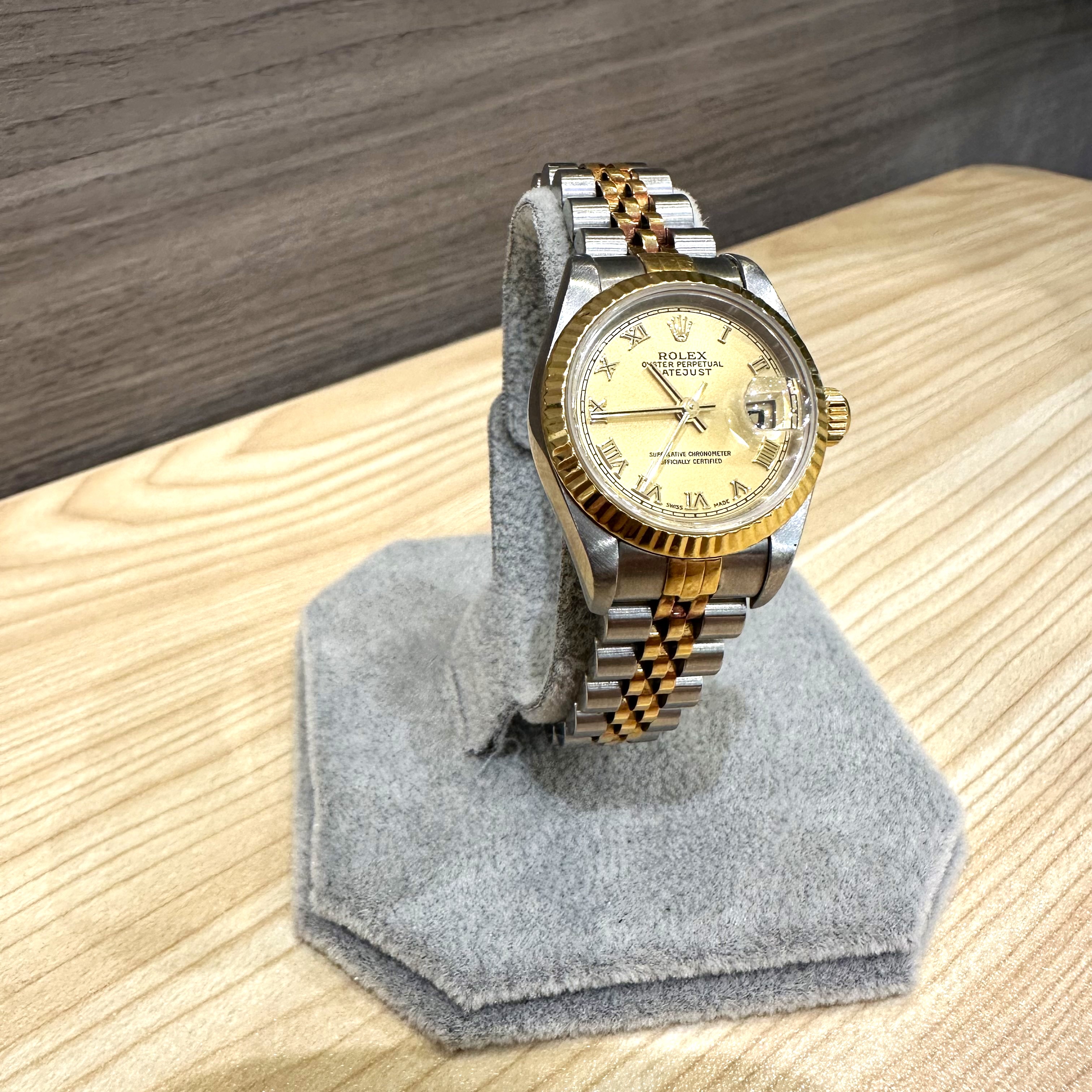 Images KOMEHYO（コメ兵）買取センターアスピア明石