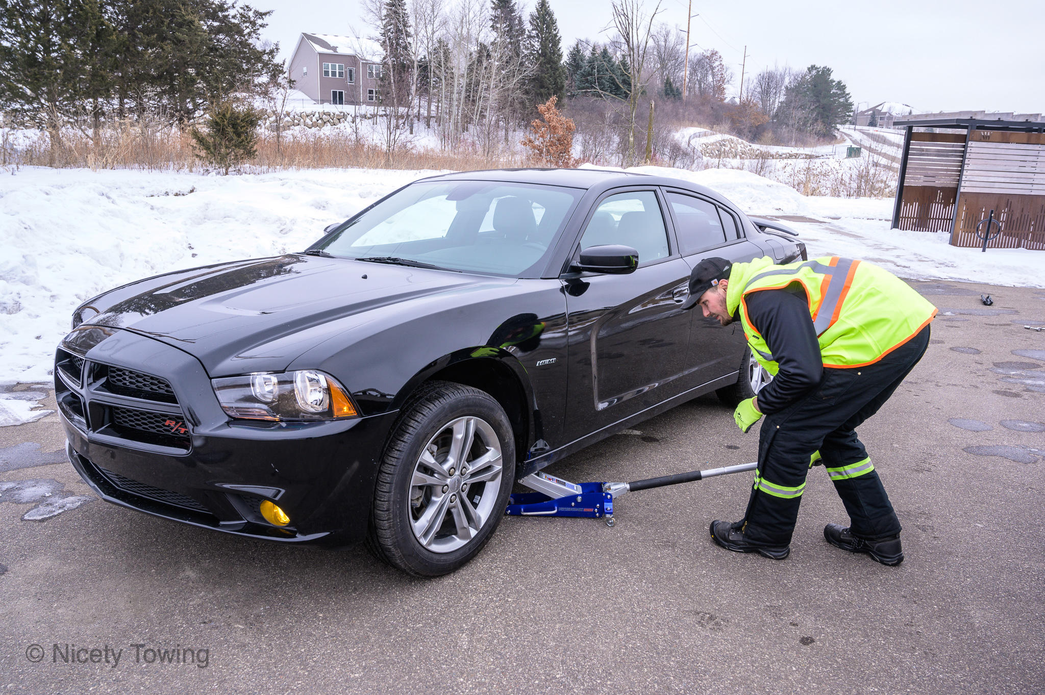 Nicety Towing Photo