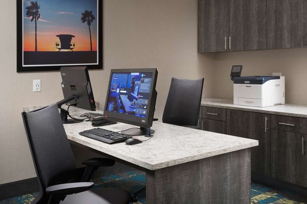 Images Hampton Inn Miami Airport East