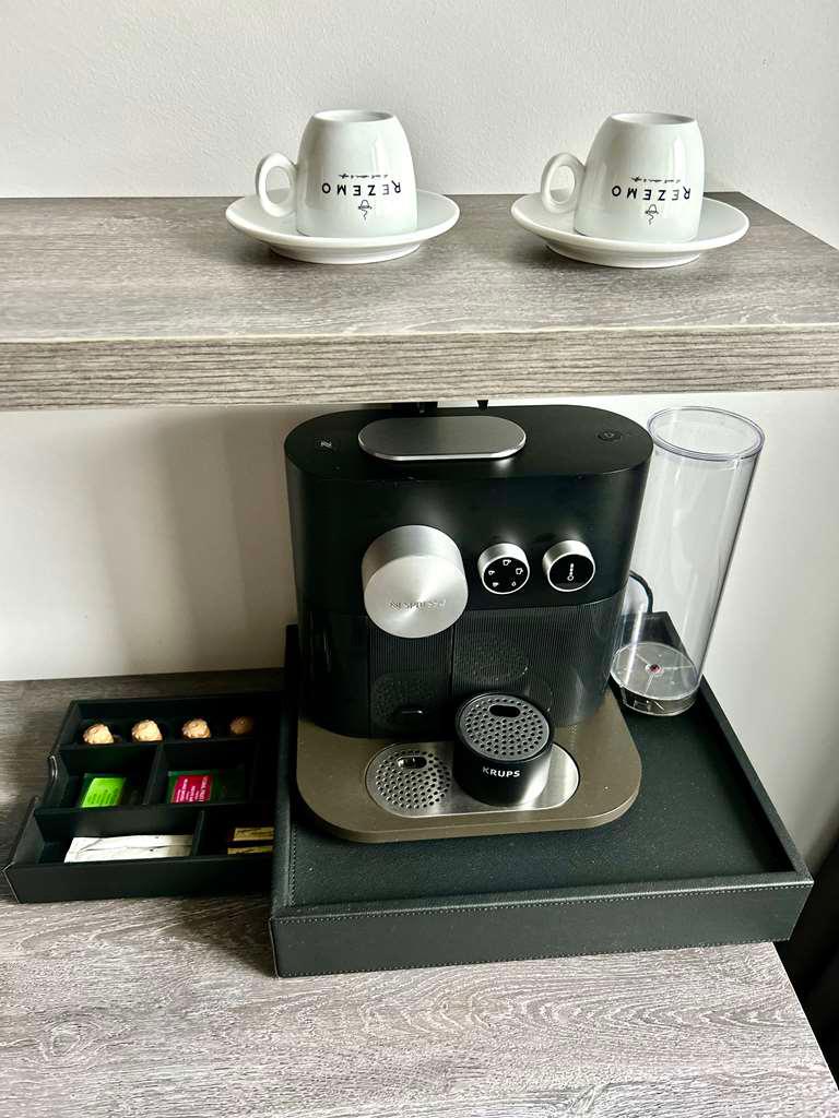 Coffee machine Hotel Berlin, Berlin, a member of Radisson Individuals Berlin 030 26050