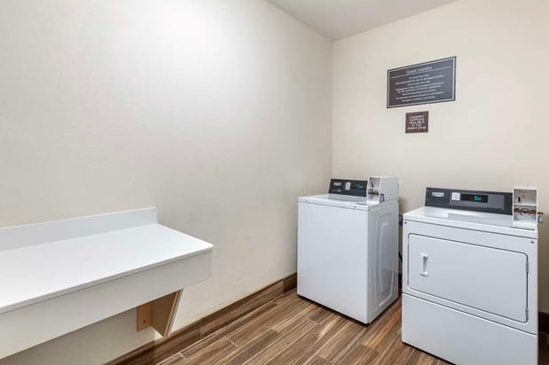 Images Best Western Plus Mansfield Inn & Suites