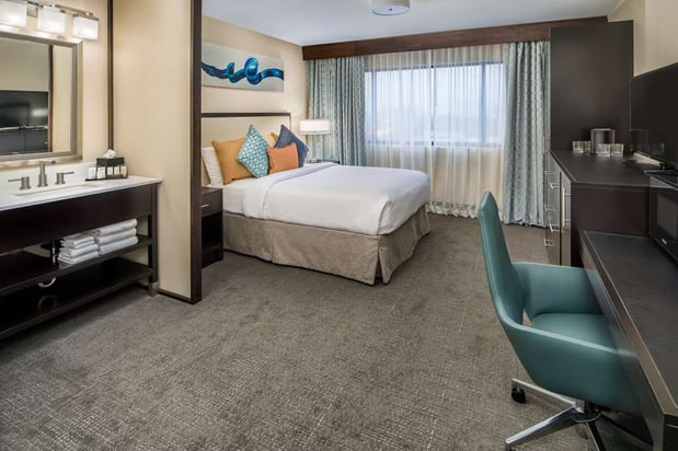 Images Embassy Suites by Hilton Seattle Tacoma International Airport