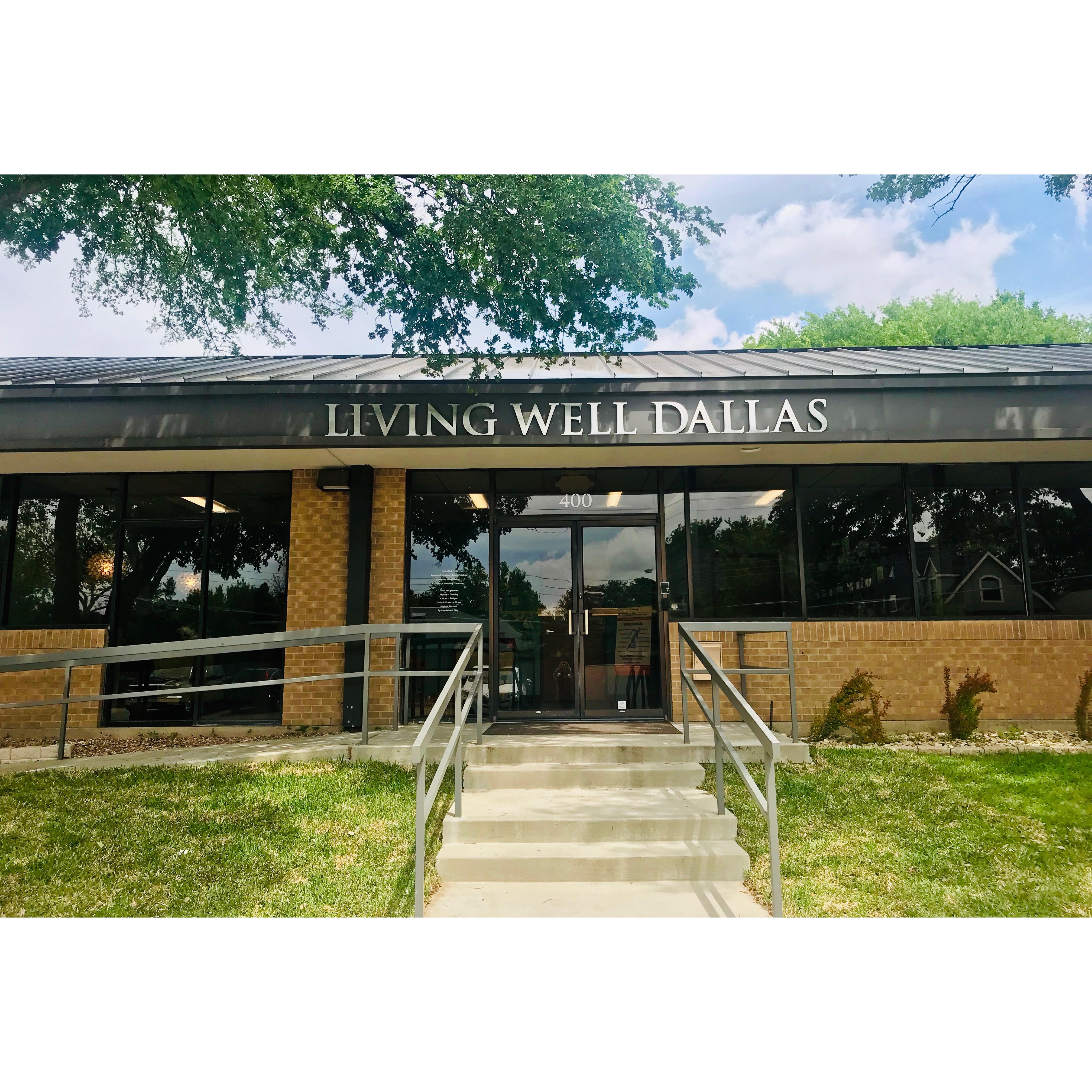 Living Well Dallas Functional Medicine Center Logo