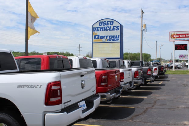 Images Russ Darrow Chrysler Dodge Jeep Ram of West Bend Parts Department