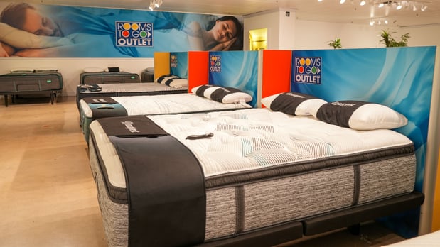 Images Rooms To Go Outlet