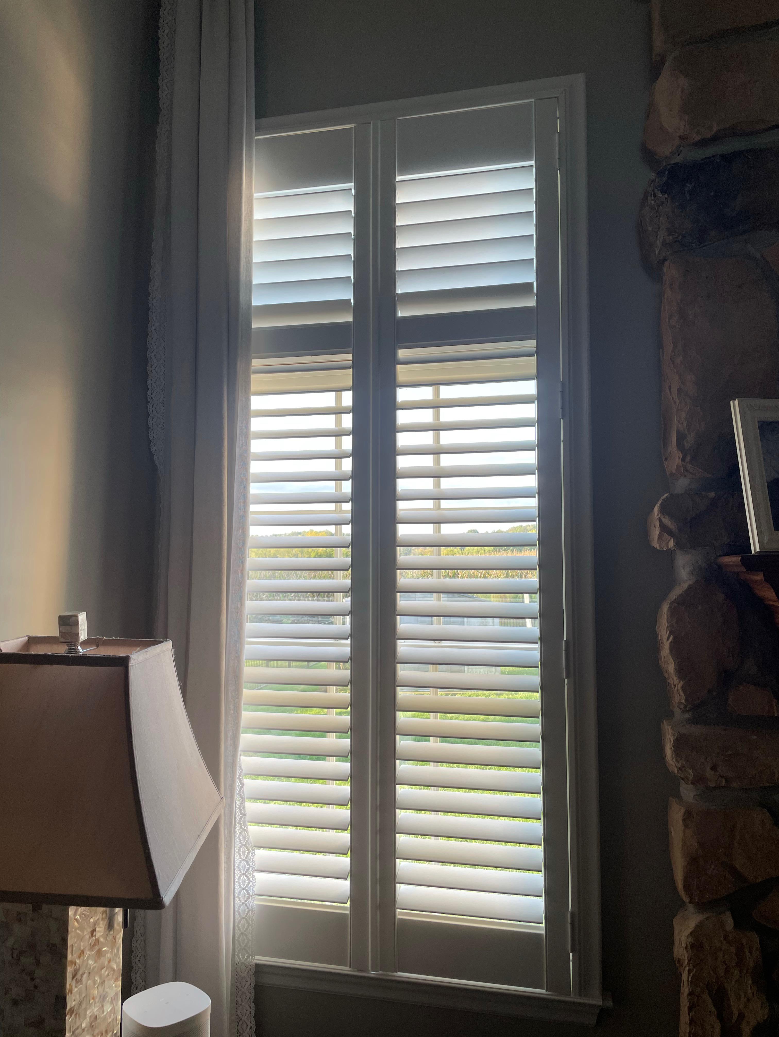 Planation Shutters with invisible tilt