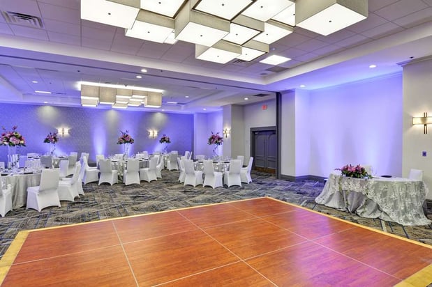 Images Embassy Suites by Hilton Miami International Airport
