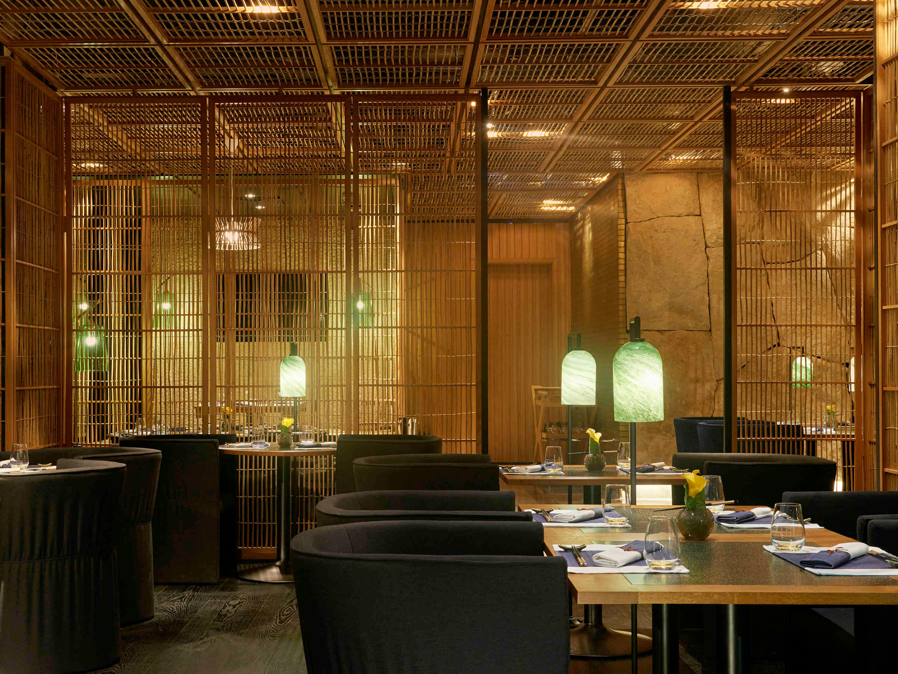 TSUKI ASIAN