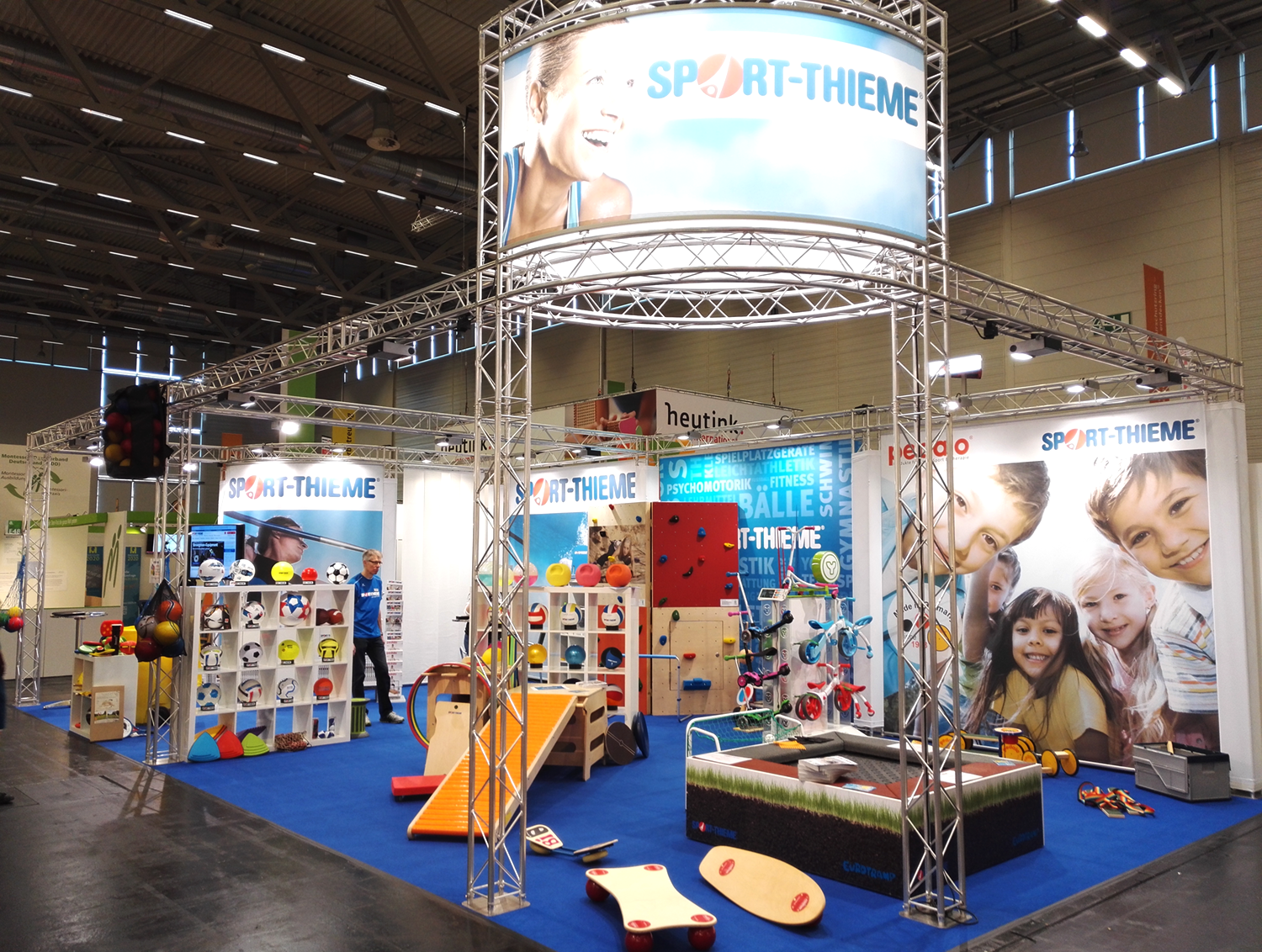 Sport-Thieme GmbH, Helmstedter Straße 40 in Grasleben