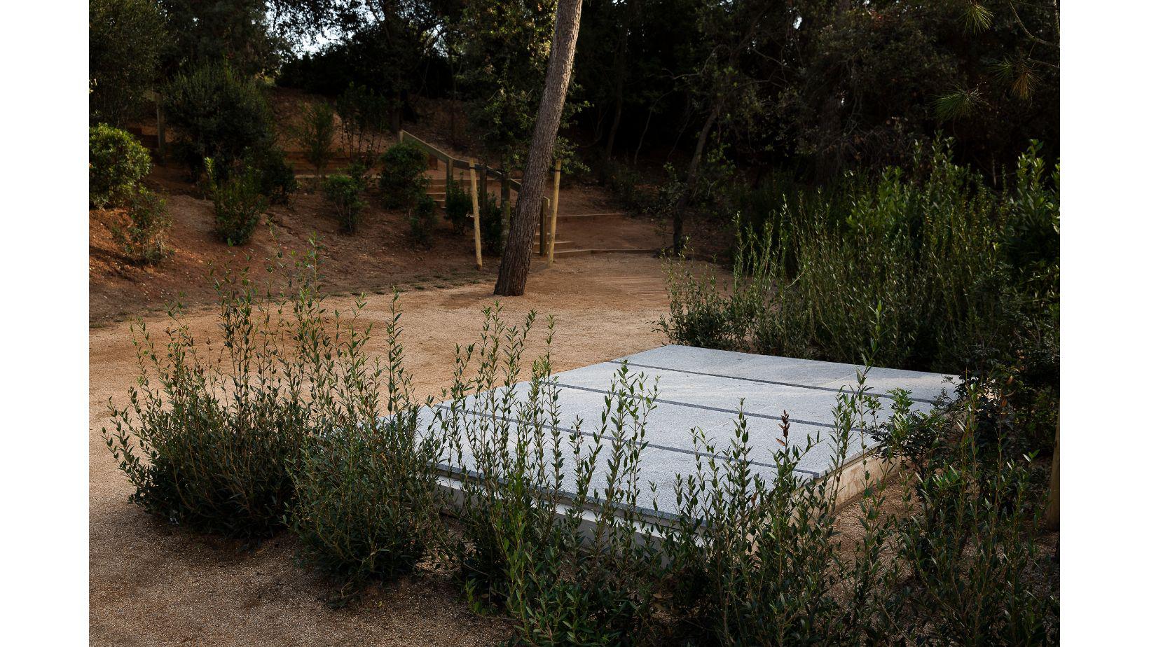 Cementiri Comarcal Roques Blanques 138