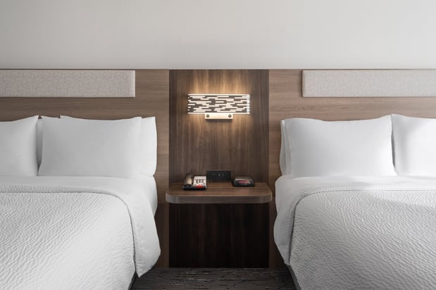 Images Holiday Inn Express & Suites Midwest City by IHG