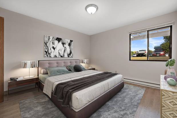 Images Fox Meadows Apartments