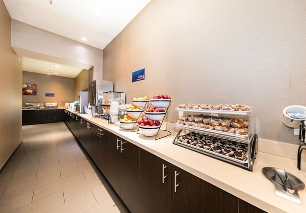 Images Best Western Inn & Suites San Diego – Zoo/SeaWorld Area