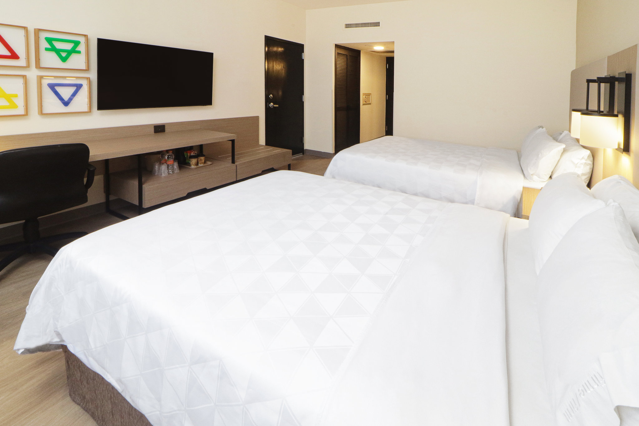 Images Holiday Inn Monterrey-Parque Fundidora by IHG