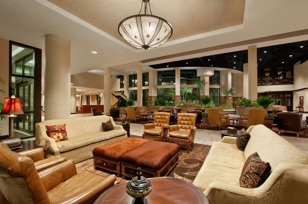Embassy Suites by Hilton San Antonio Riverwalk Downtown