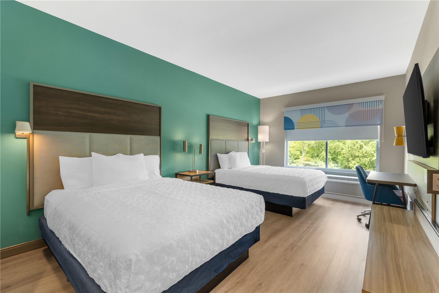 Guest room