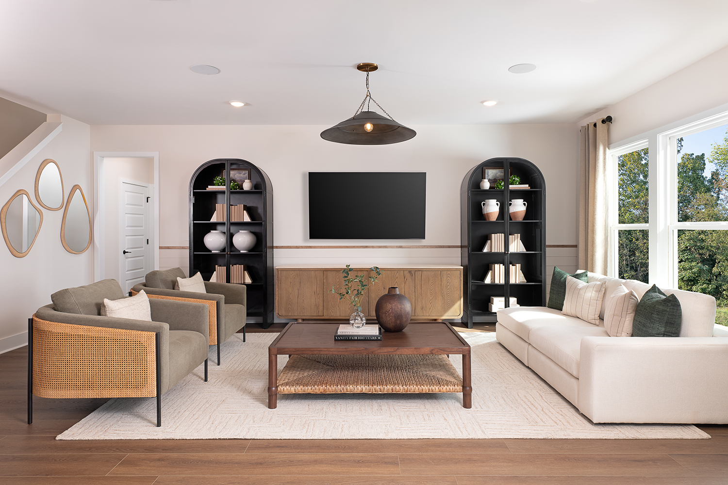 Open gathering area with outdoor view at Glenview Farms new home community in Murfreesboro, TN