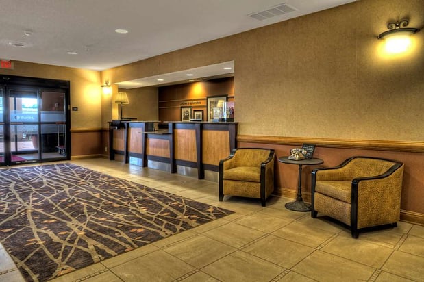 Images Hampton Inn & Suites Kalamazoo-Oshtemo