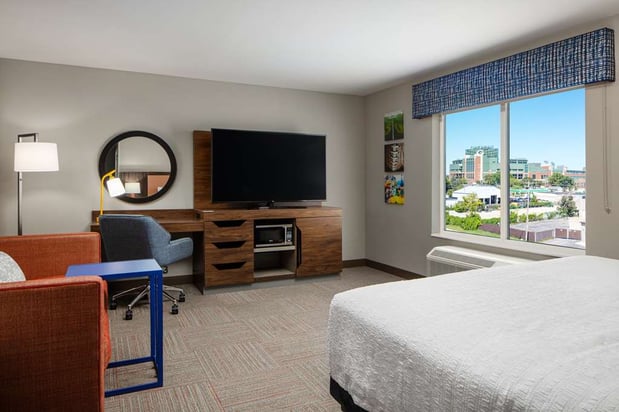 Images Hampton Inn by Hilton Green Bay Stadium