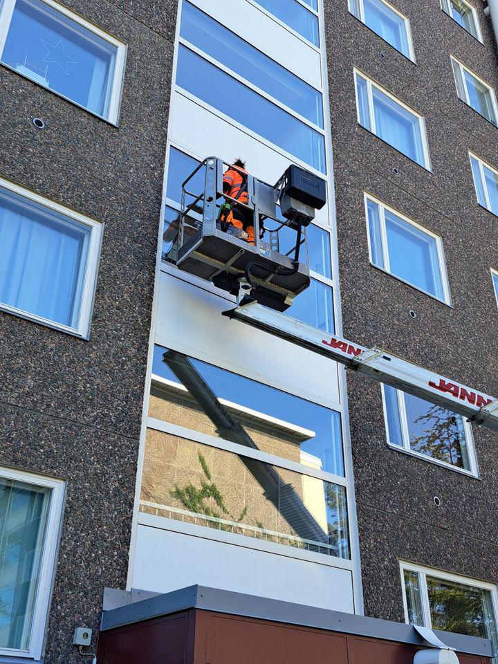 Images R2 Siivous Oy