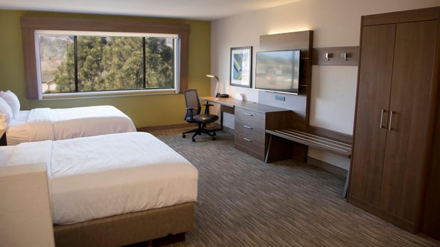 Images Holiday Inn Express & Suites Colorado Springs North by IHG