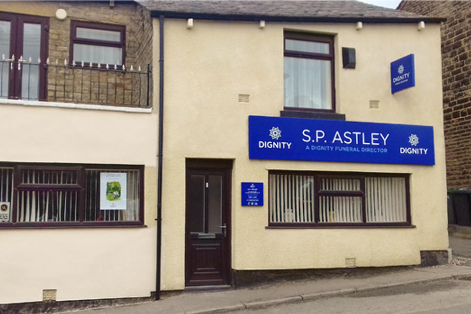 Images Closed - S. P. Astley Funeral Directors