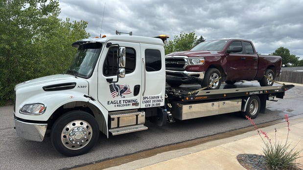 Images Eagle Towing & Recovery