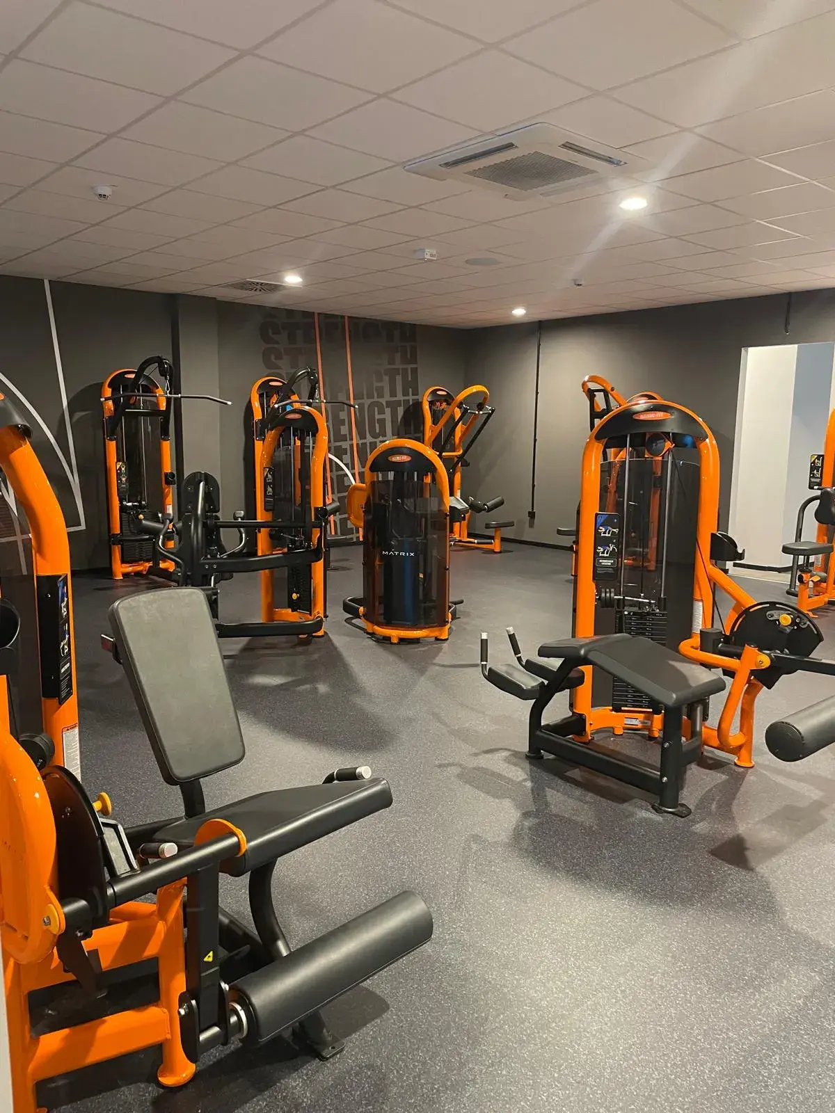 Bilder Basic-Fit 24/7