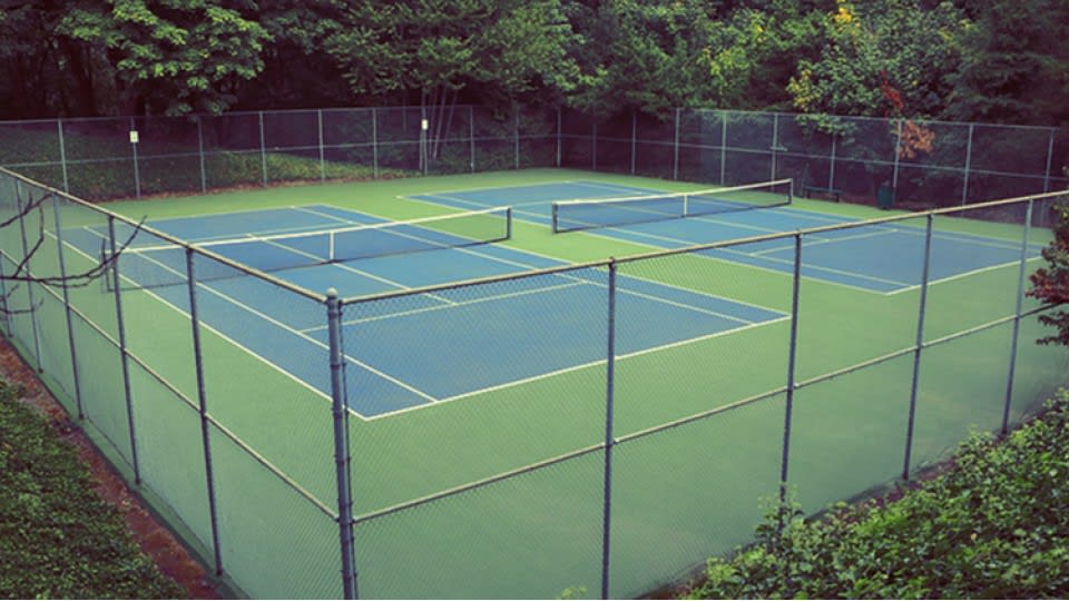 Tennis Court at The Bluffs at Mountain Park