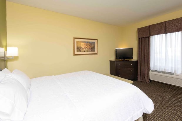 Images Hampton Inn & Suites Danville