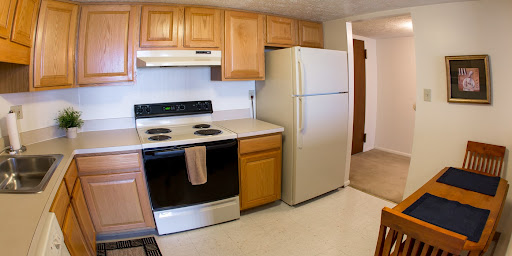 Images 200 West Apartments