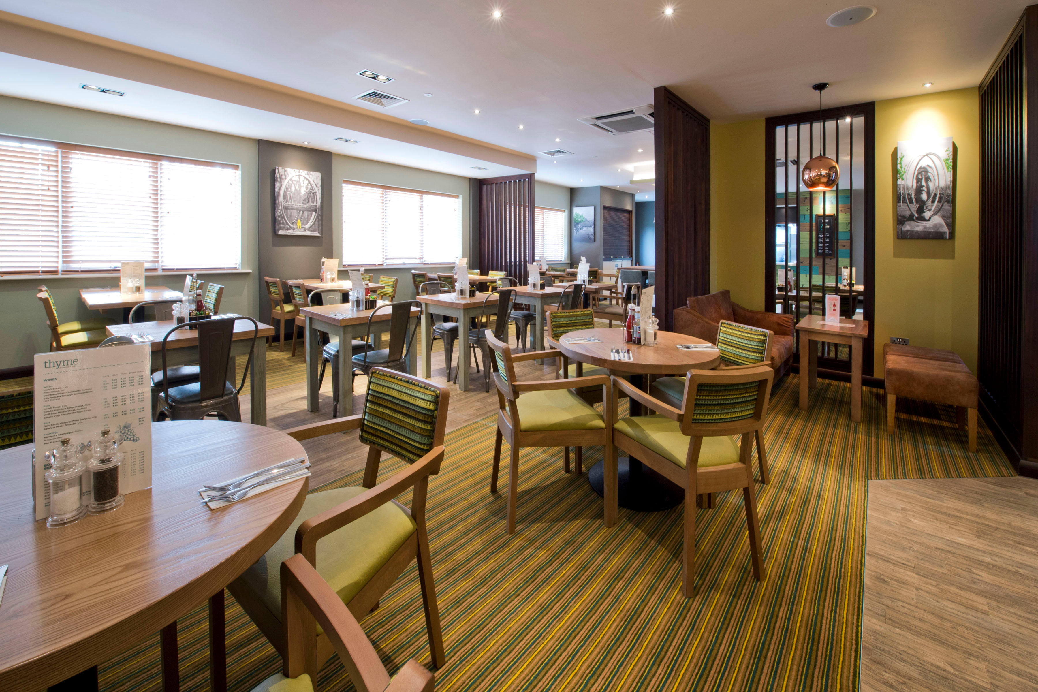 Thyme restaurant Premier Inn Glasgow Braehead hotel Glasgow 03332 346514