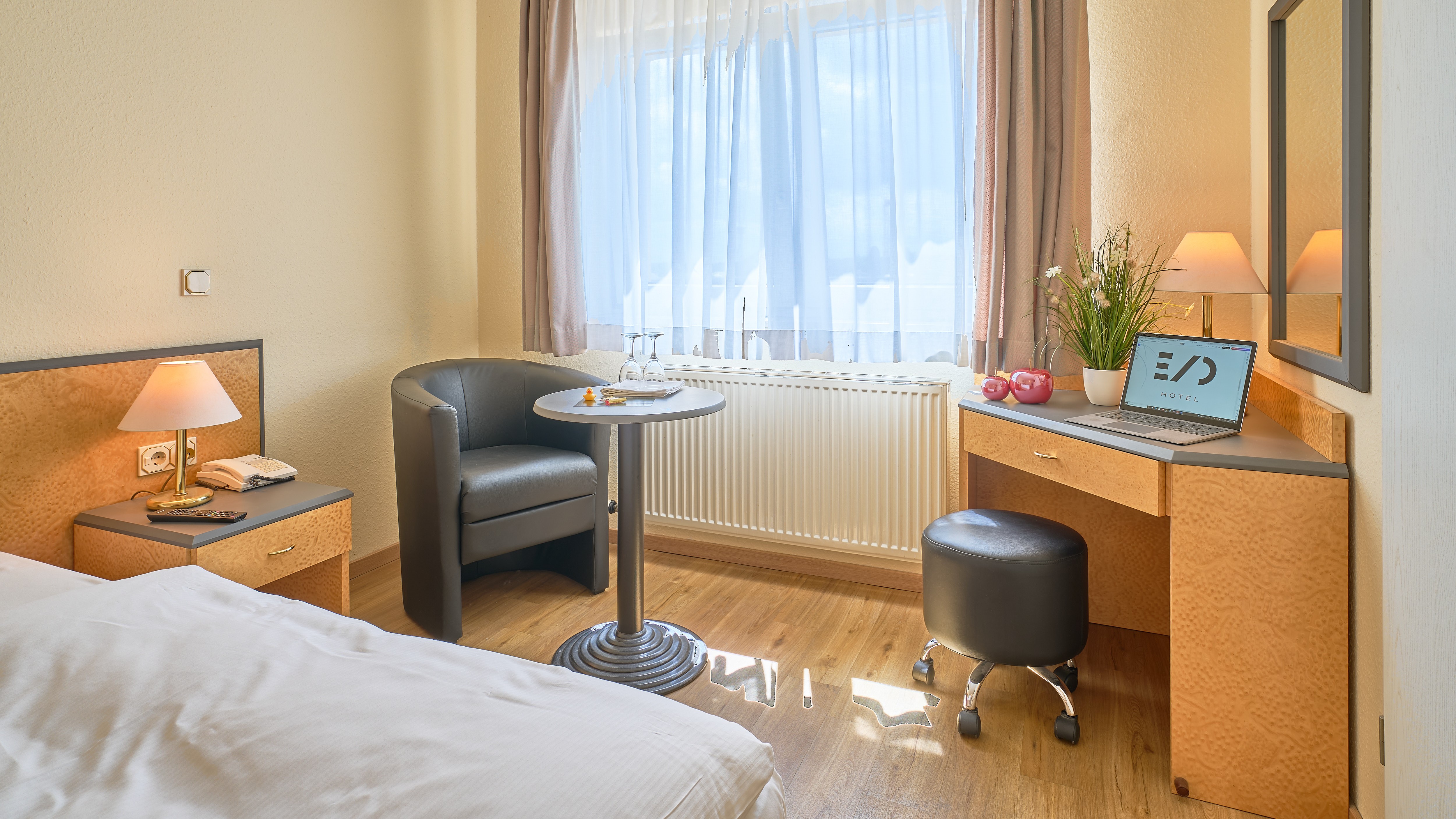 eXo Individual Hotel Waghäusel - by SuperFly Hotels, Habichtstraße 3 in Waghäusel