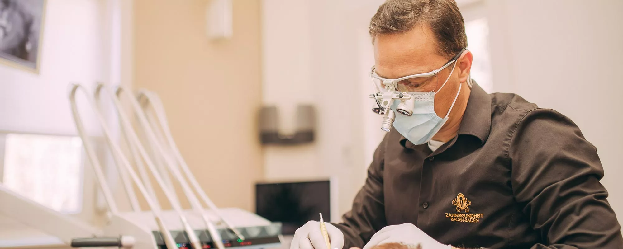 Zahngesundheit Baden-Baden - Prof. Dr. Kamm & Kollegen (Villa Seldeneck), Hans-Bredow-Straße 24 in Baden-Baden