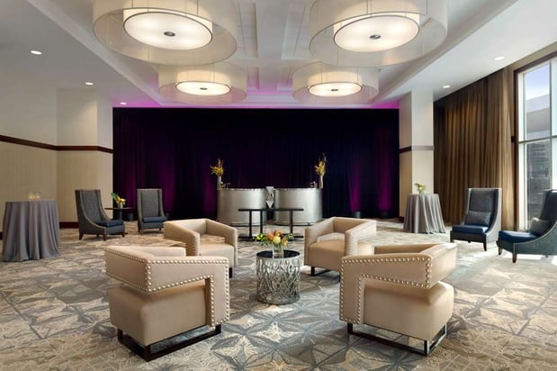 Images Embassy Suites by Hilton Denver Downtown Convention Center