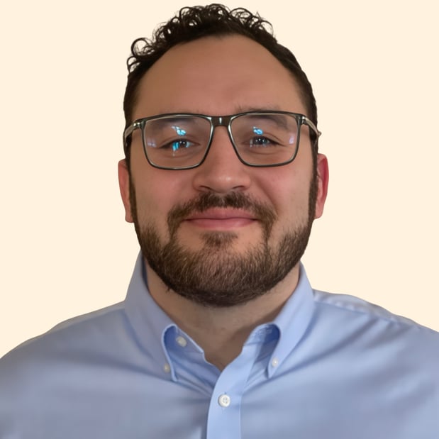 Images Justin Intern, Counselor