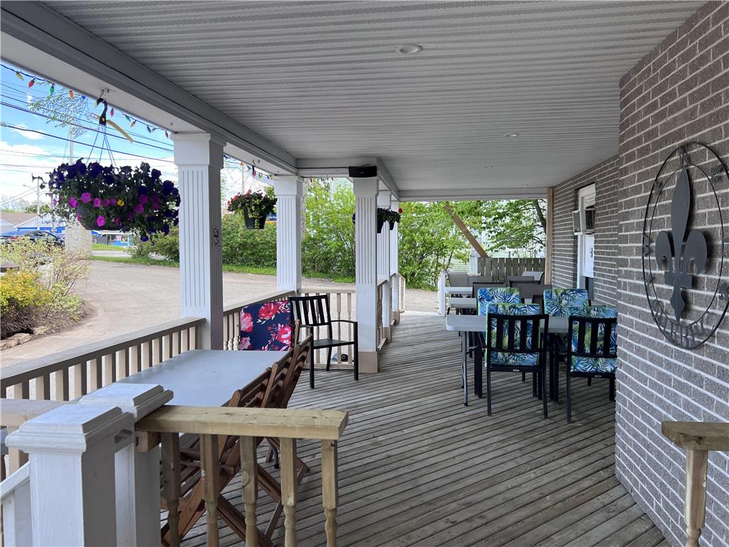 Images Harbourview Inn, SureStay Collection by Best Western