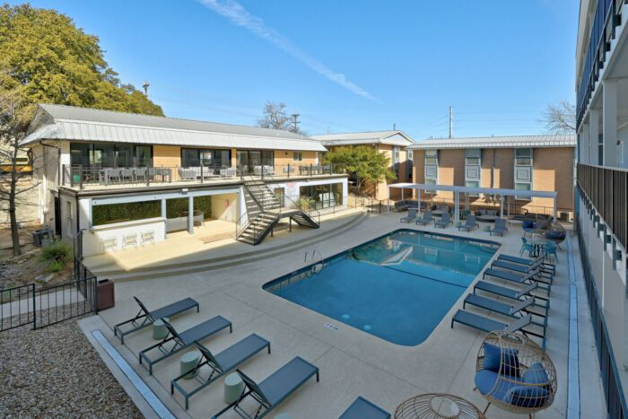 pool