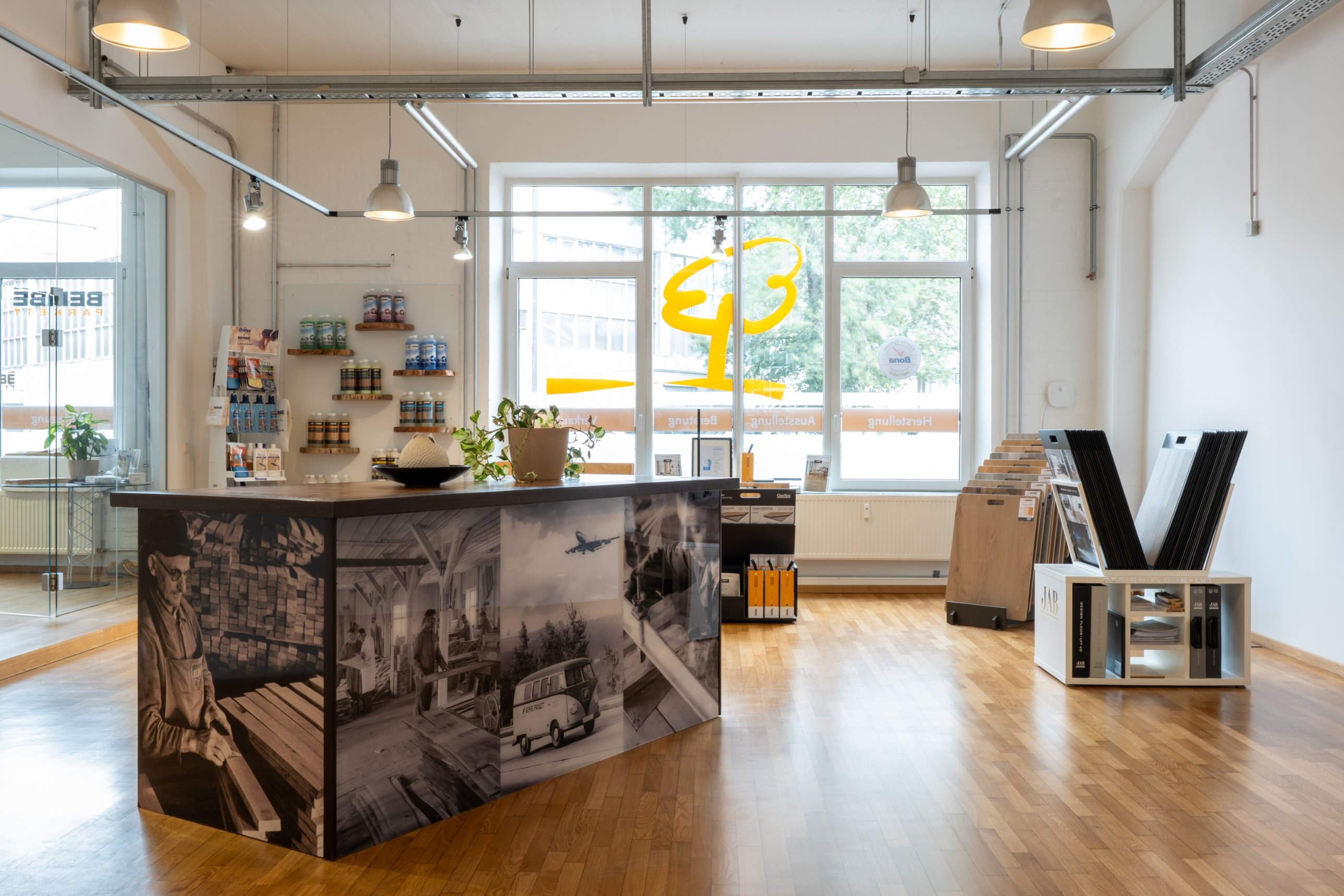 Bembé Parkett, Provinostraße 52 in Augsburg